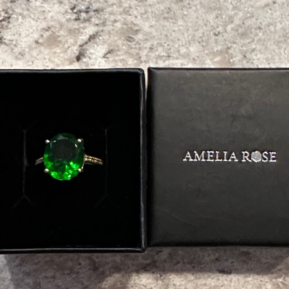 Amelia Rose Green Gemstone Ring size 5